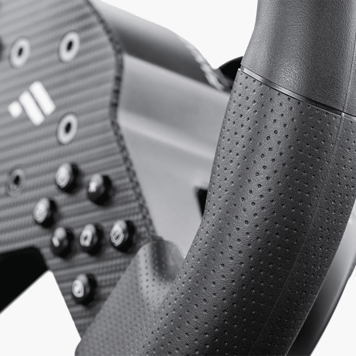 Fanatec CSL Steering Wheel P1 V2 | Steering wheels | SIMHUB.PRO
